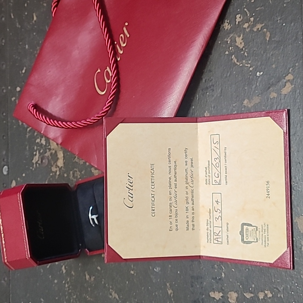 Cartier Juste un clou ring